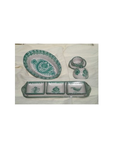 tray with bowls